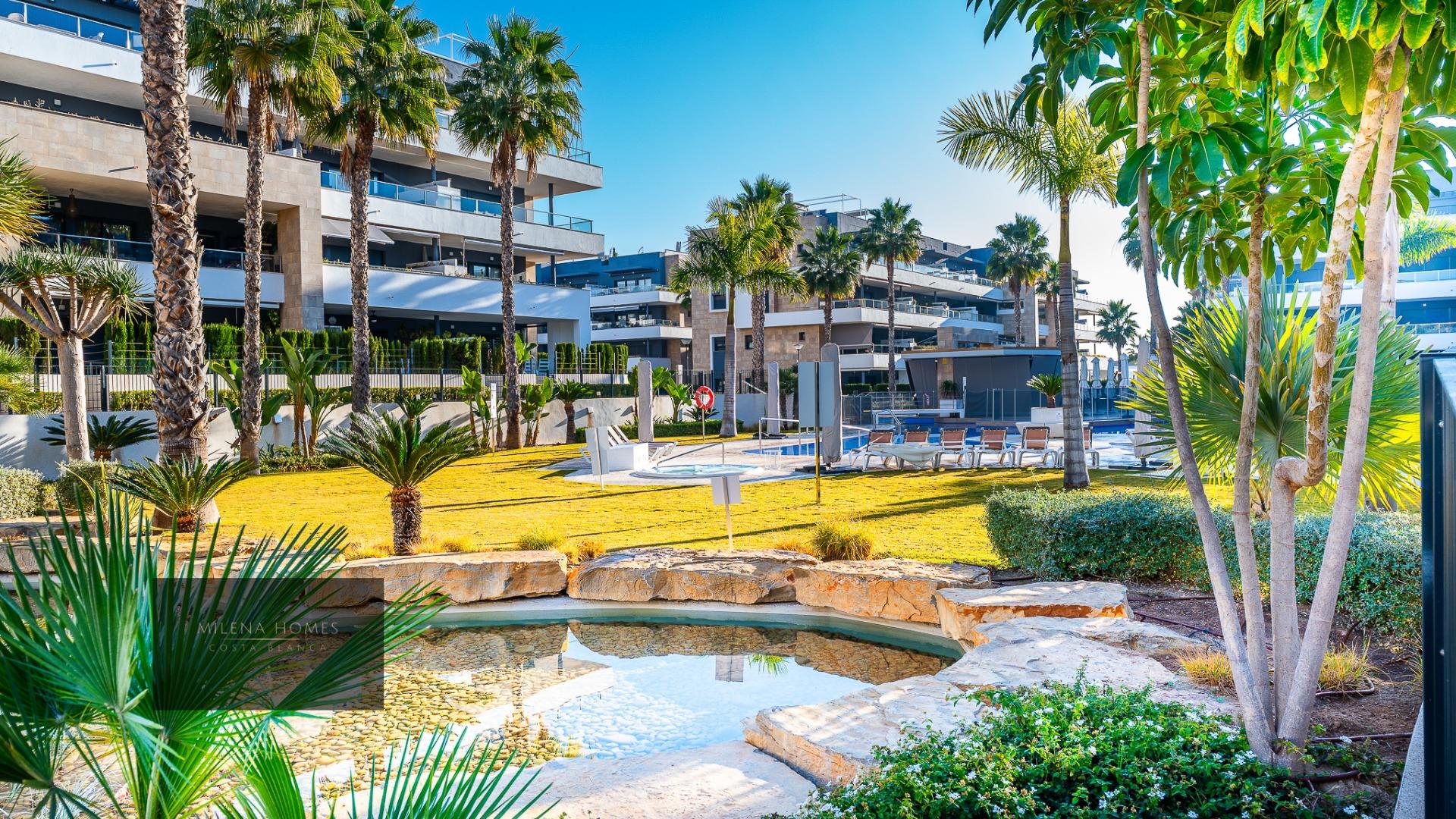 3 Bed, 2 Bath, ApartmentFor Sale, Orihuela Costa, Alicante