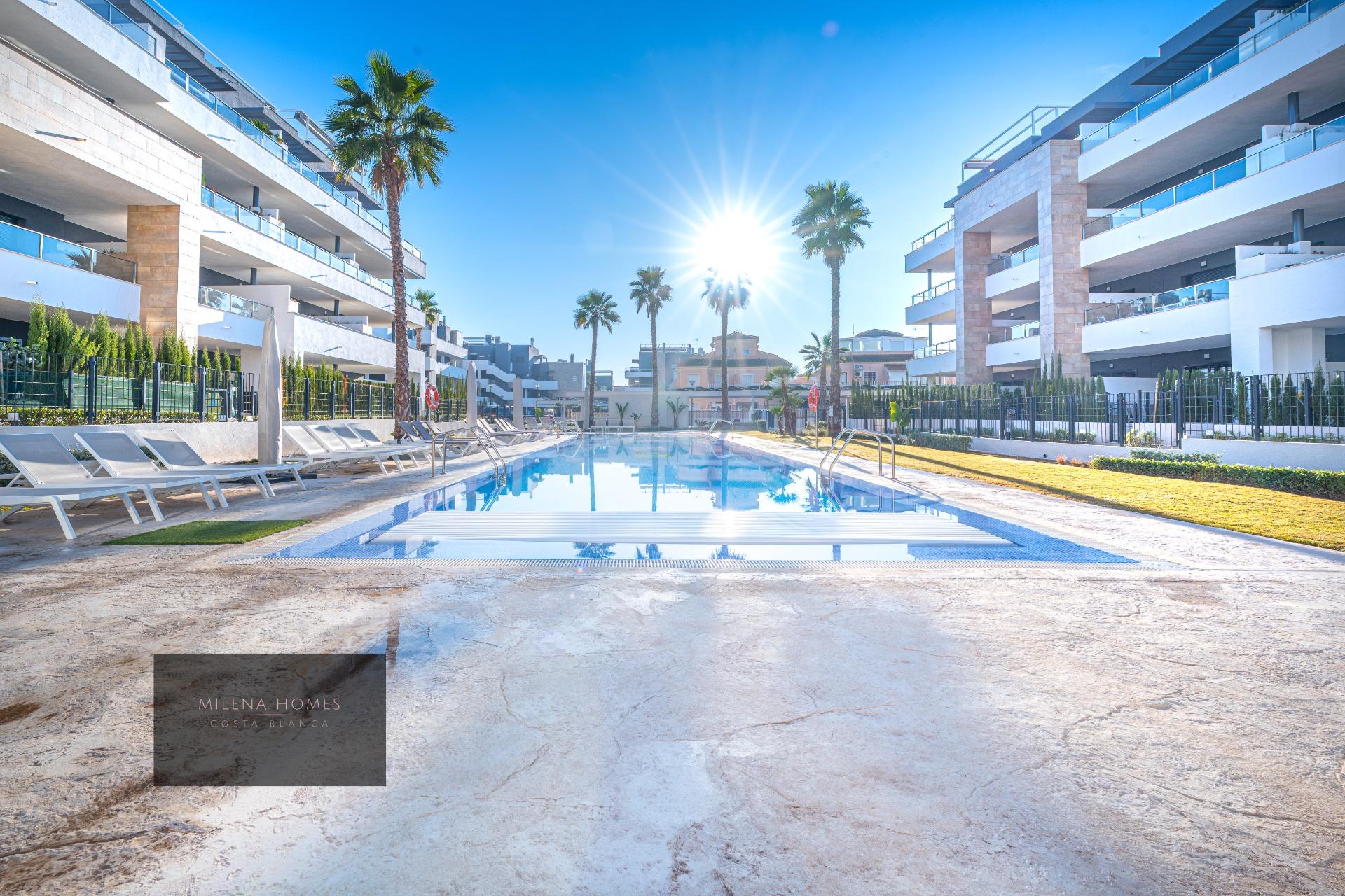 3 Bed, 2 Bath, ApartmentFor Sale, Orihuela Costa, Alicante