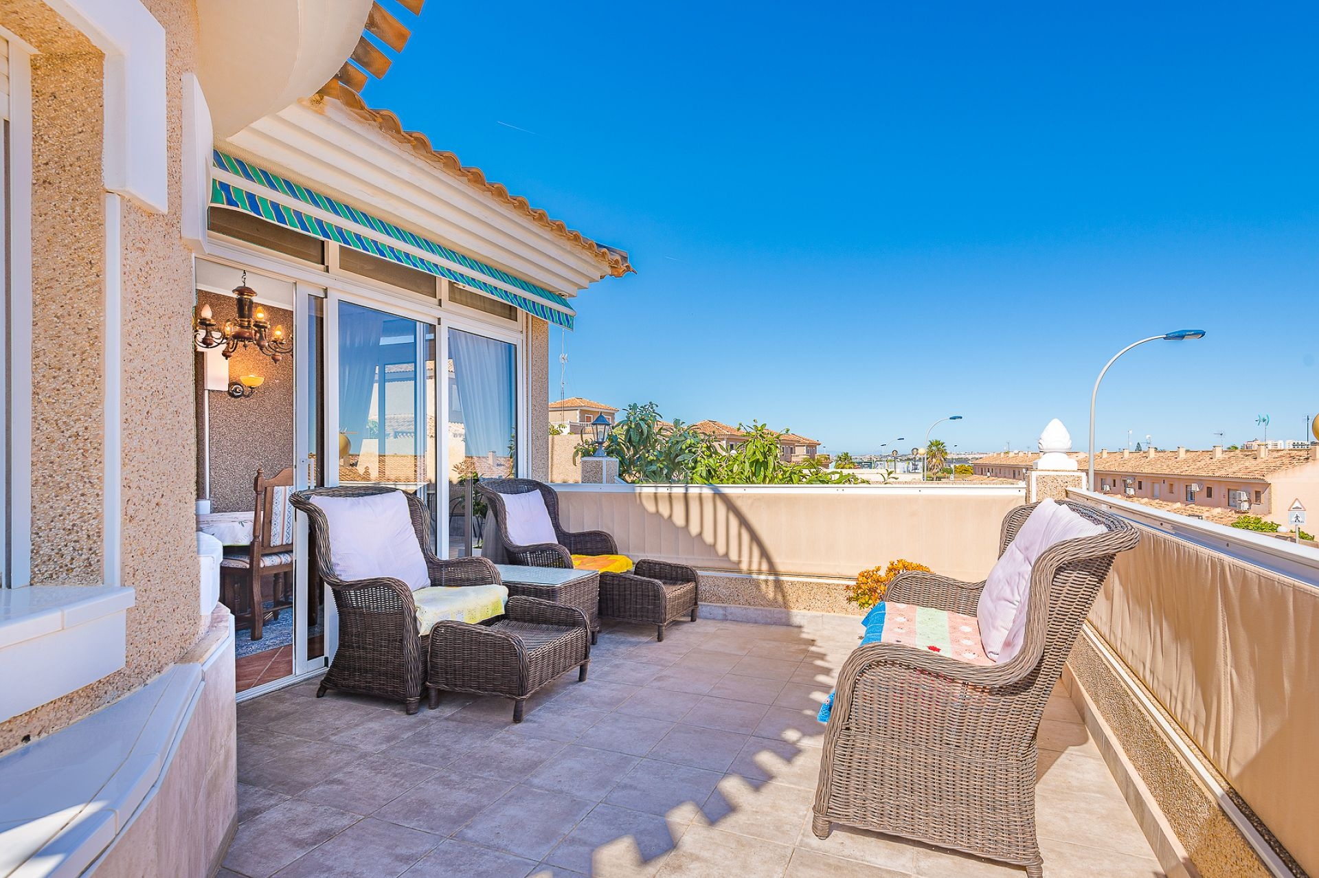 5 Bed, 3 Bath, HouseFor Sale, Torrevieja, Alicante