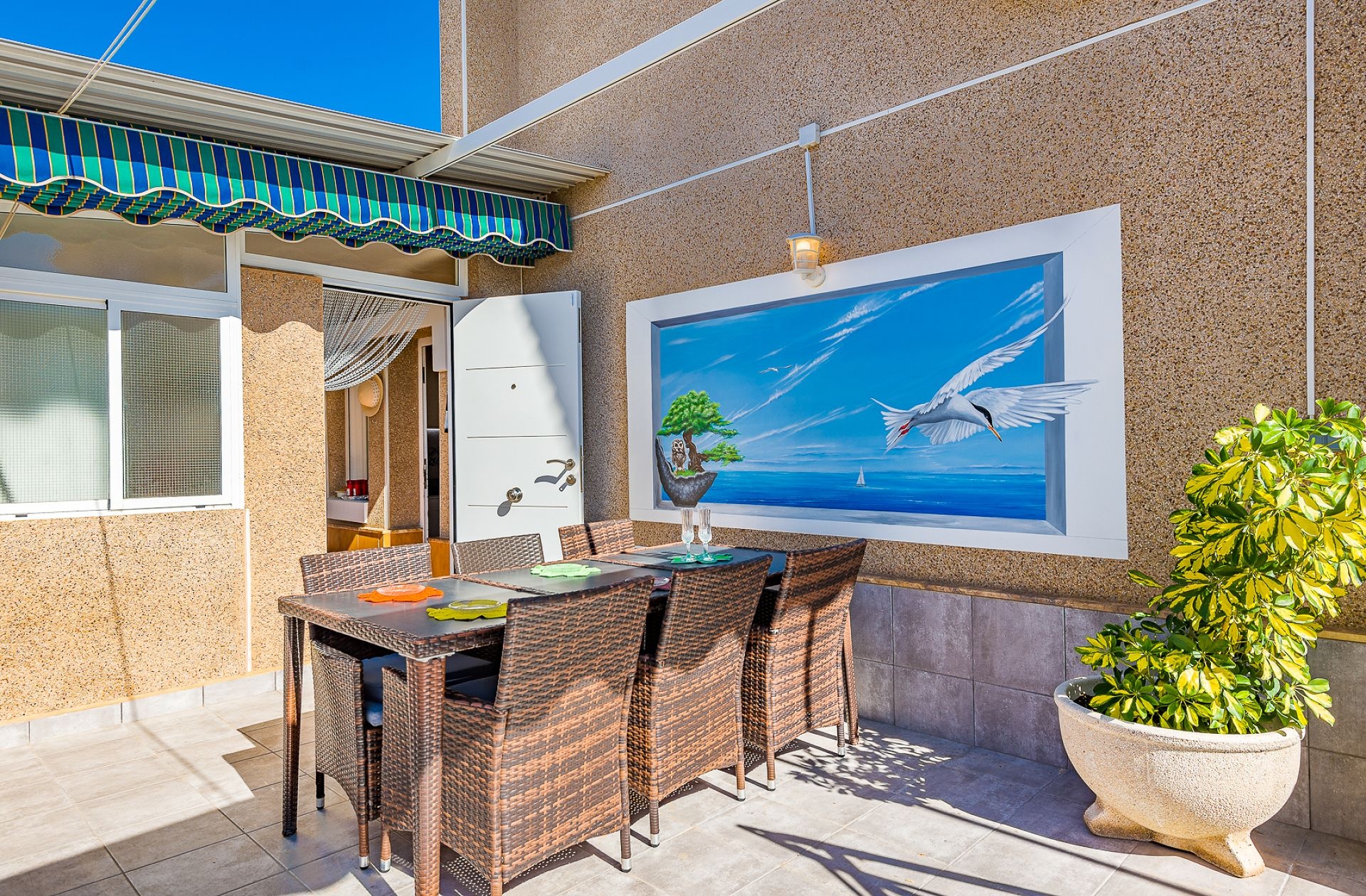 5 Bed, 3 Bath, HouseFor Sale, Torrevieja, Alicante