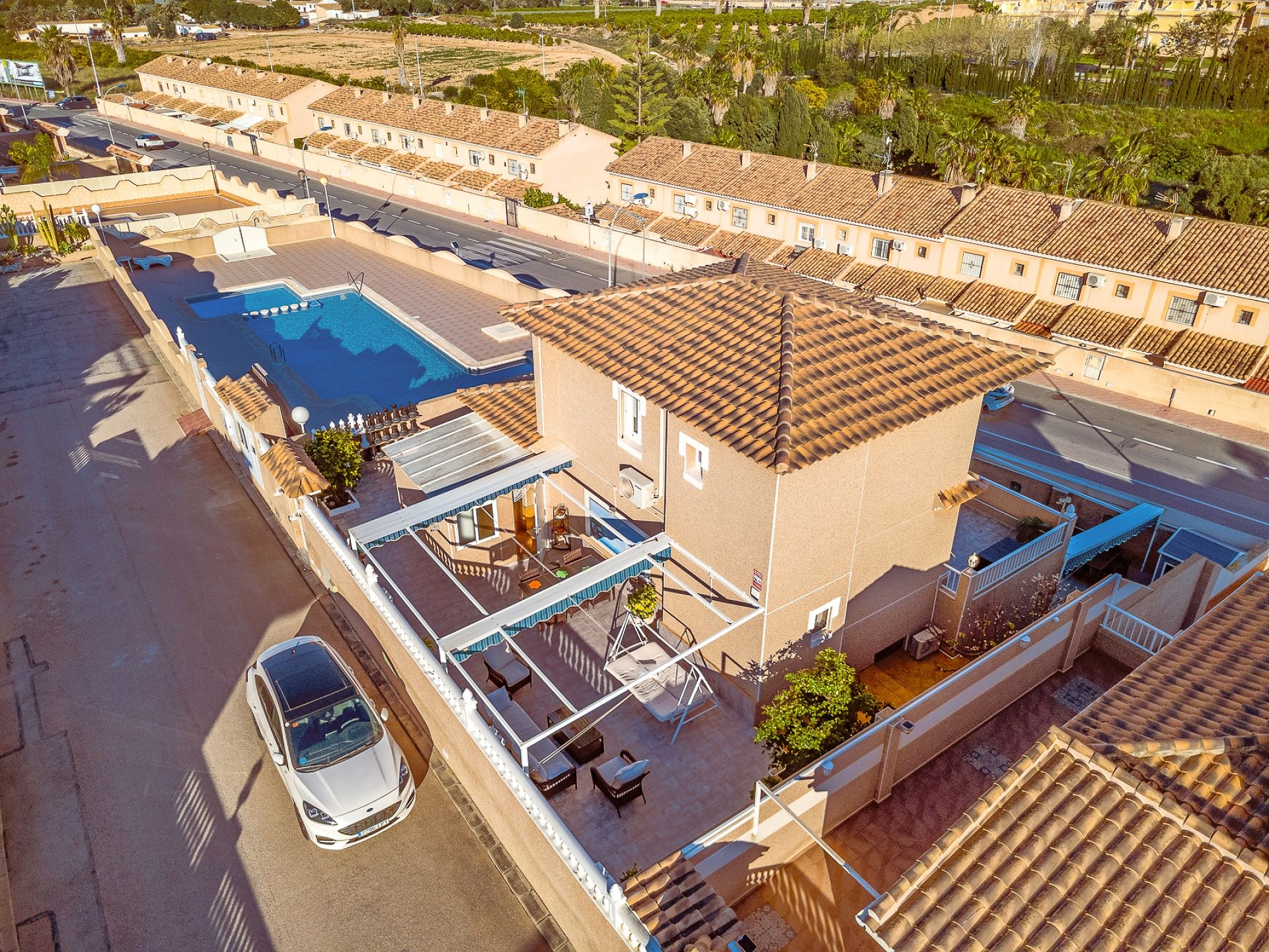5 Bed, 3 Bath, HouseFor Sale, Torrevieja, Alicante