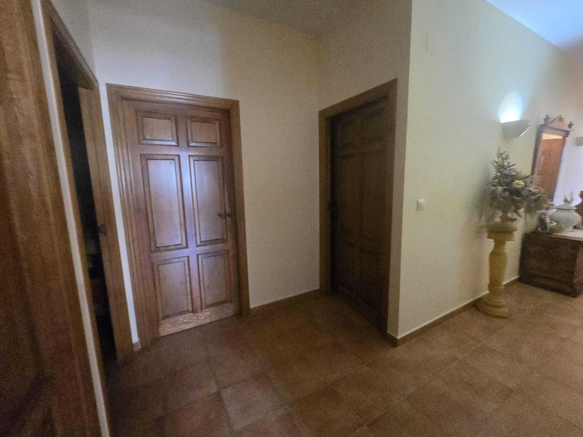 5 Bed, 2 Bath, HouseFor Sale, Murcia, Murcia