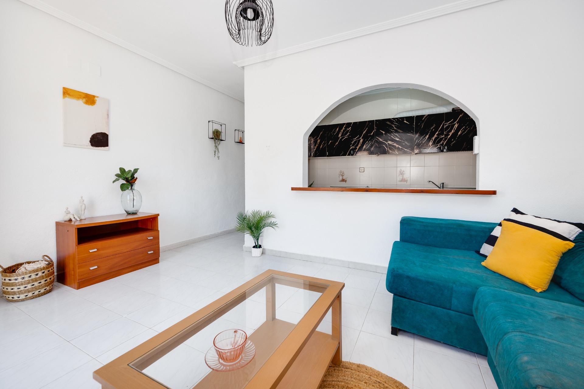 4 Bed, 2 Bath, HouseFor Sale, Torrevieja, Alicante