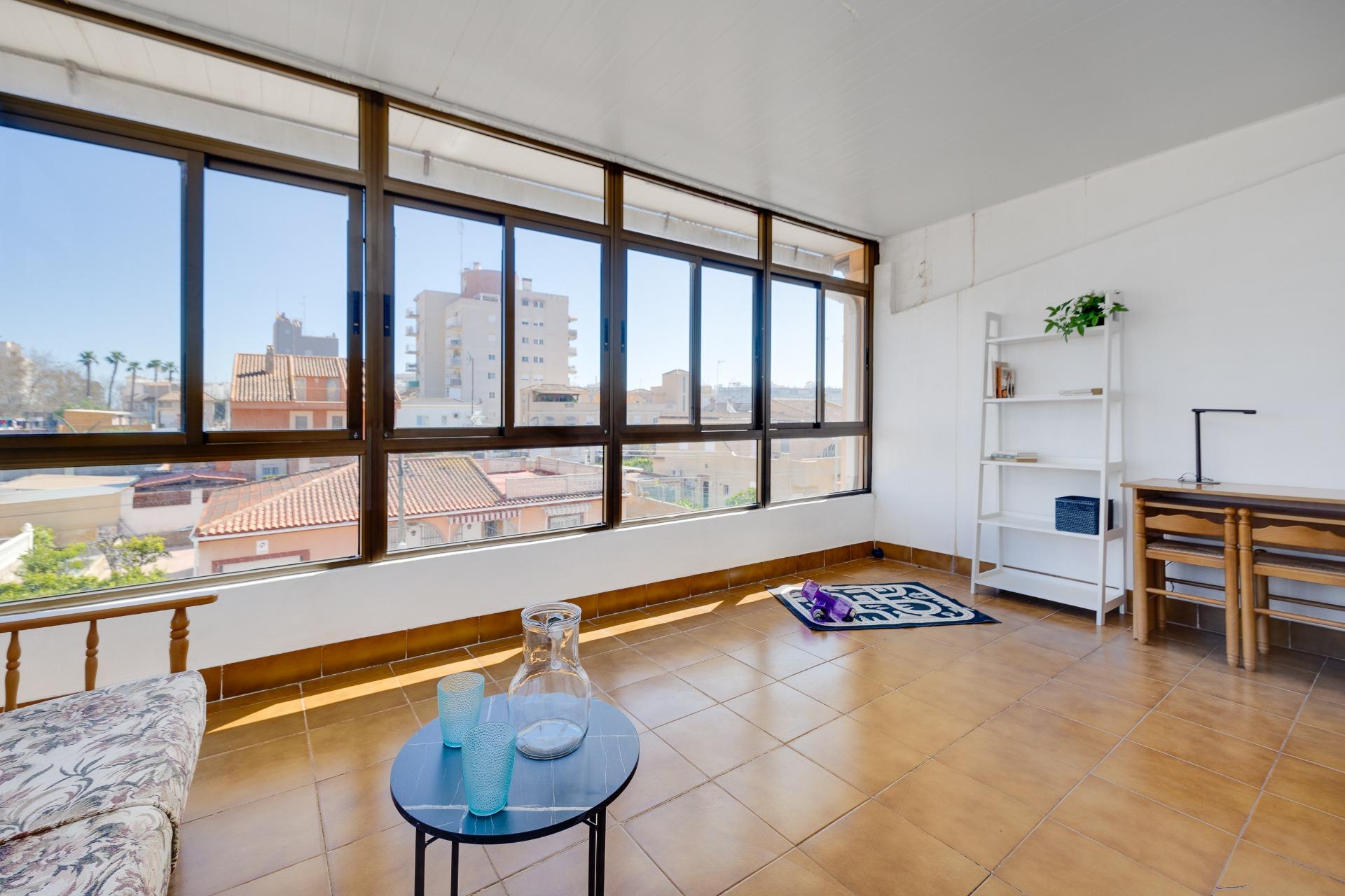 4 Bed, 2 Bath, HouseFor Sale, Torrevieja, Alicante