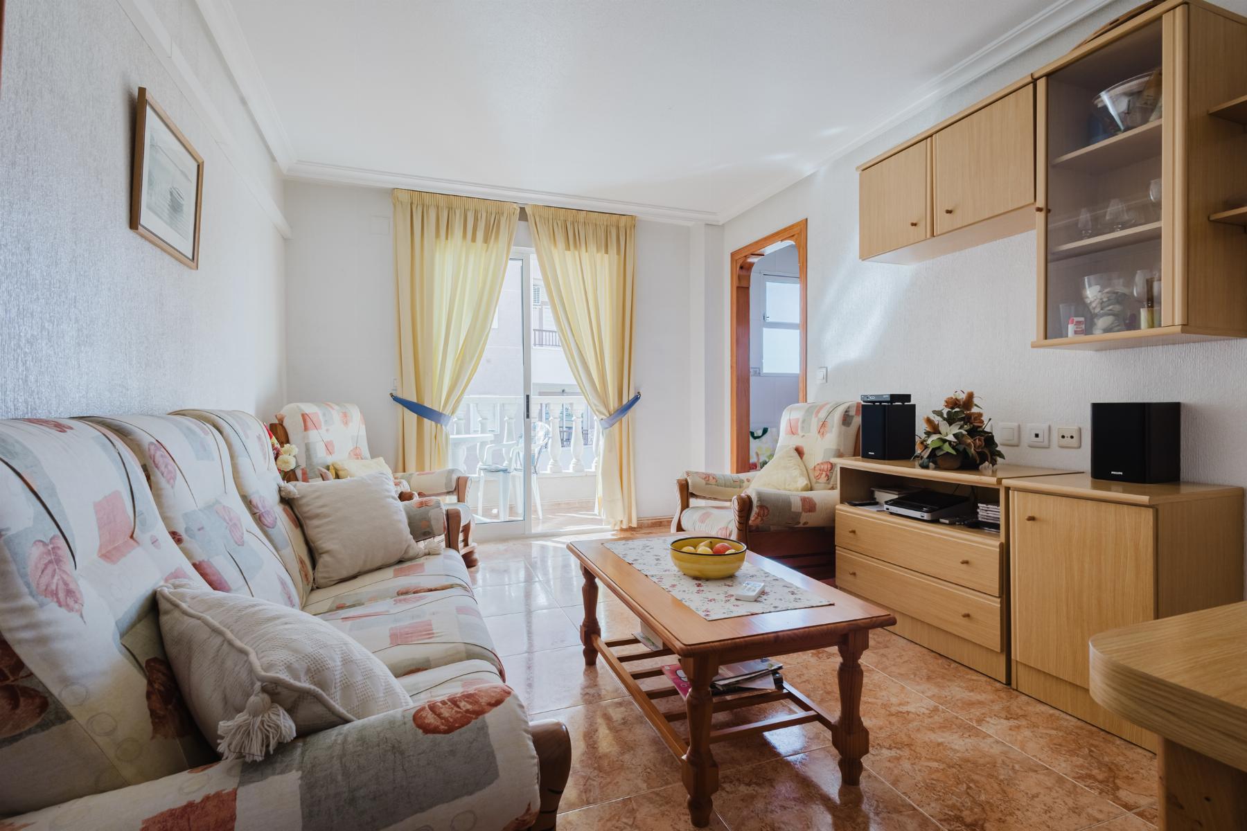 3 Bed, 2 Bath, ApartmentFor Sale, Torrevieja, Alicante