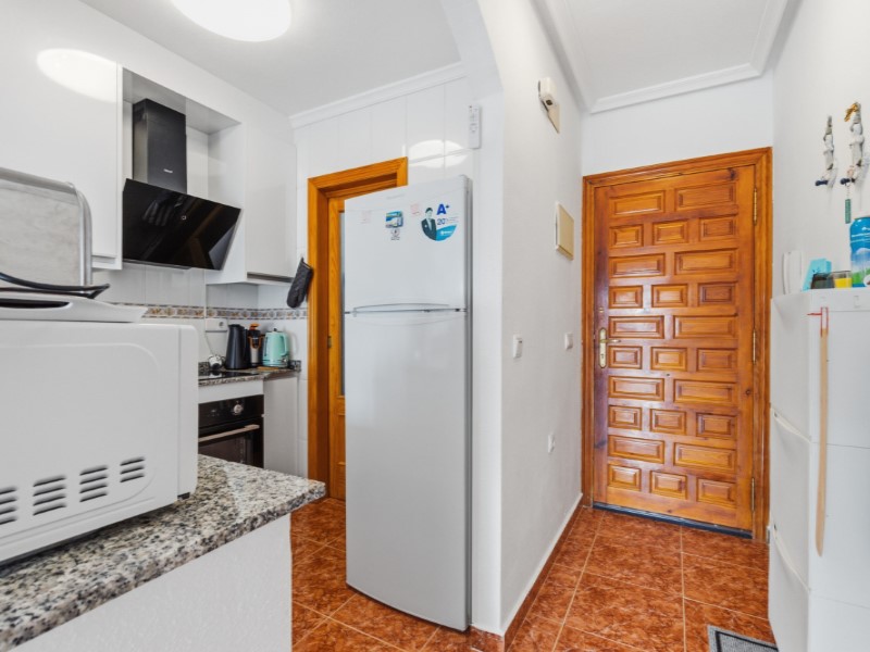 2 Bed, 1 Bath, ApartmentFor Sale, Torrevieja, Alicante