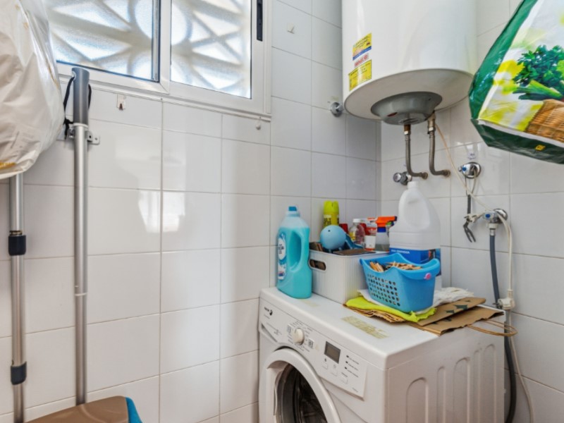 2 Bed, 1 Bath, ApartmentFor Sale, Torrevieja, Alicante