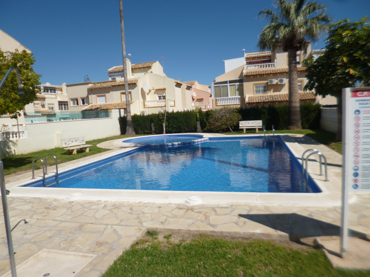 3 Bed, 2 Bath, HouseFor Sale, Playa Flamenca, Alicante