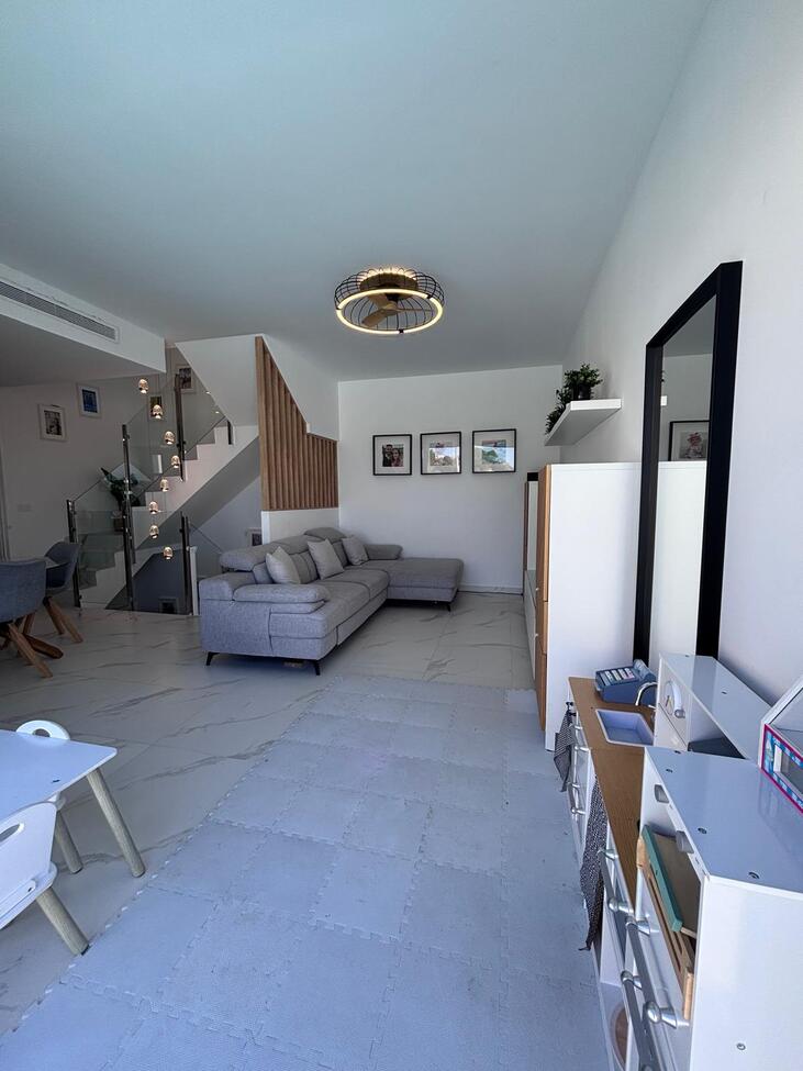 5 Bed, 3 Bath, HouseFor Sale, Villamartin, Alicante