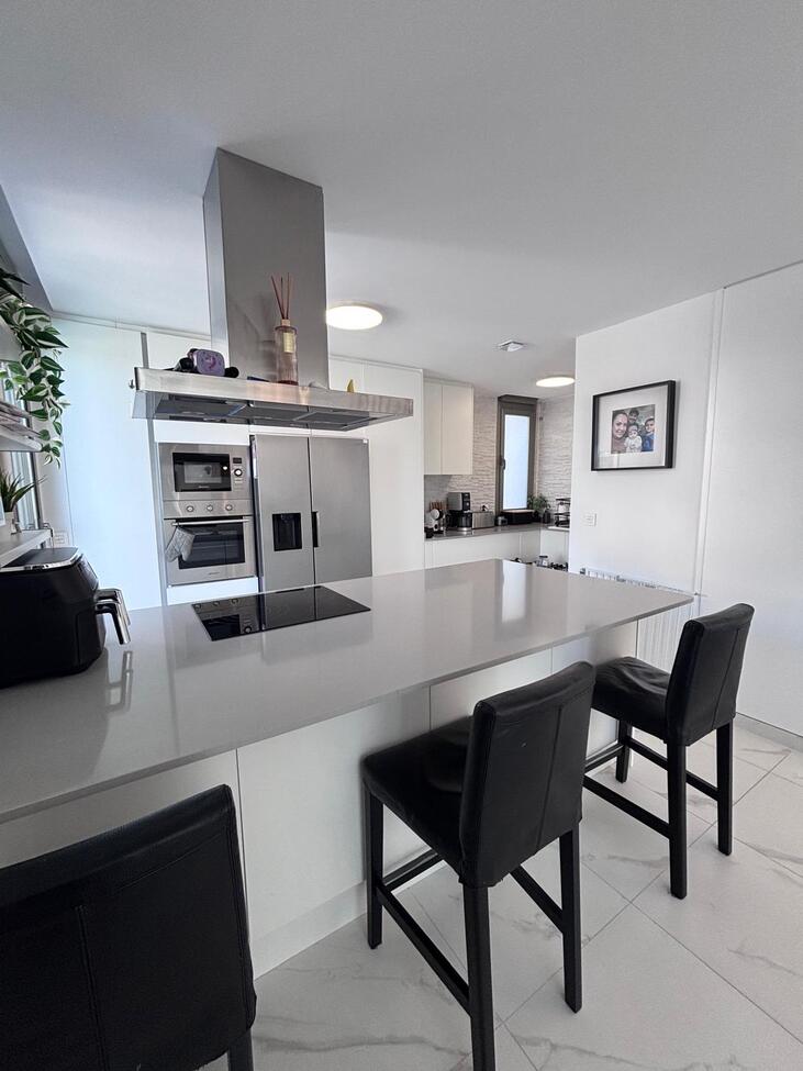 5 Bed, 3 Bath, HouseFor Sale, Villamartin, Alicante