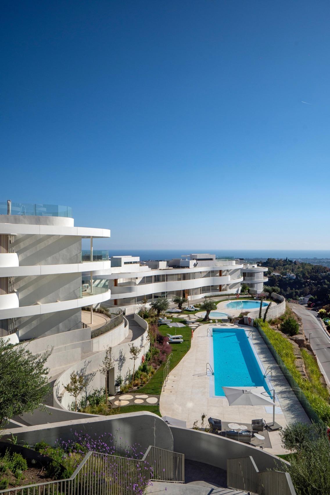 2 Bed, 2 Bath, ApartmentFor Sale, Benahavis, Malaga