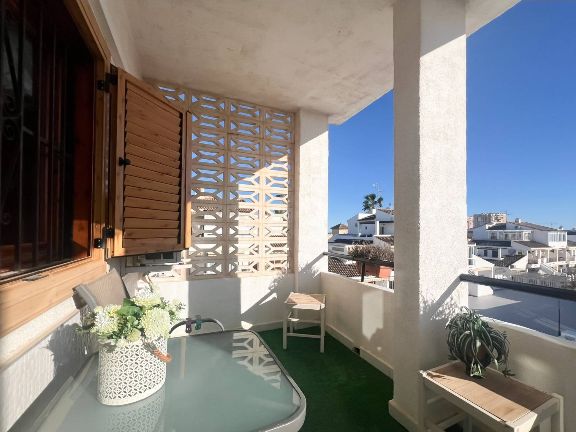 2 Bed, 1 Bath, HouseFor Sale, Torrevieja, Alicante