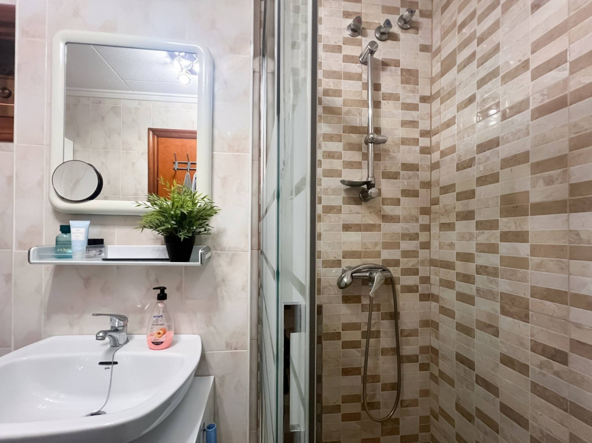 2 Bed, 1 Bath, HouseFor Sale, Torrevieja, Alicante