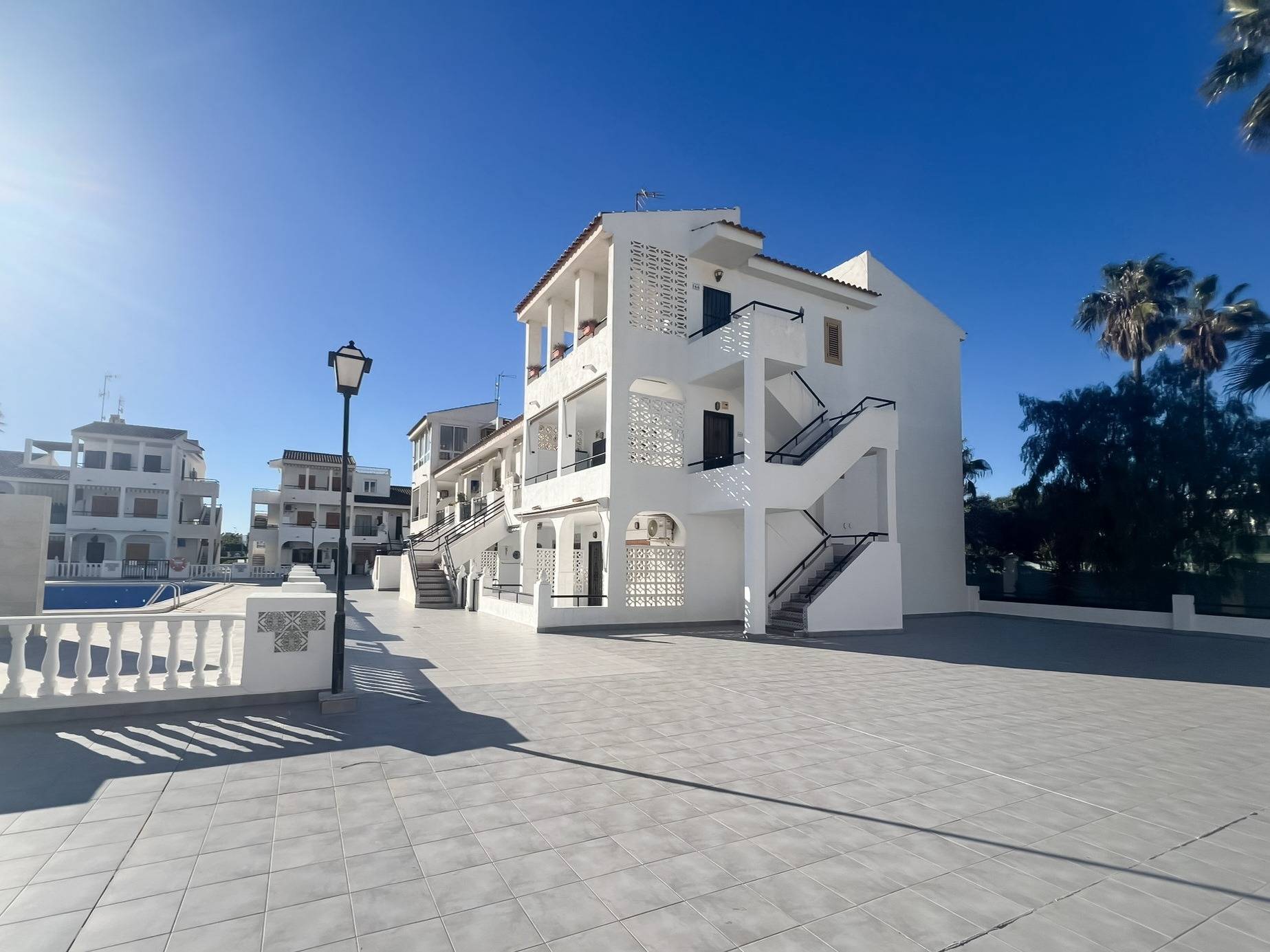 2 Bed, 1 Bath, HouseFor Sale, Torrevieja, Alicante