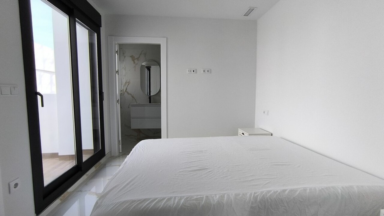 2 Bed, 2 Bath, HouseFor Sale, La Herrada, Alicante