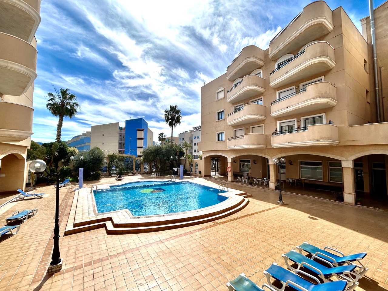 2 Bed, 1 Bath, ApartmentFor Sale, Cabo Roig, Alicante
