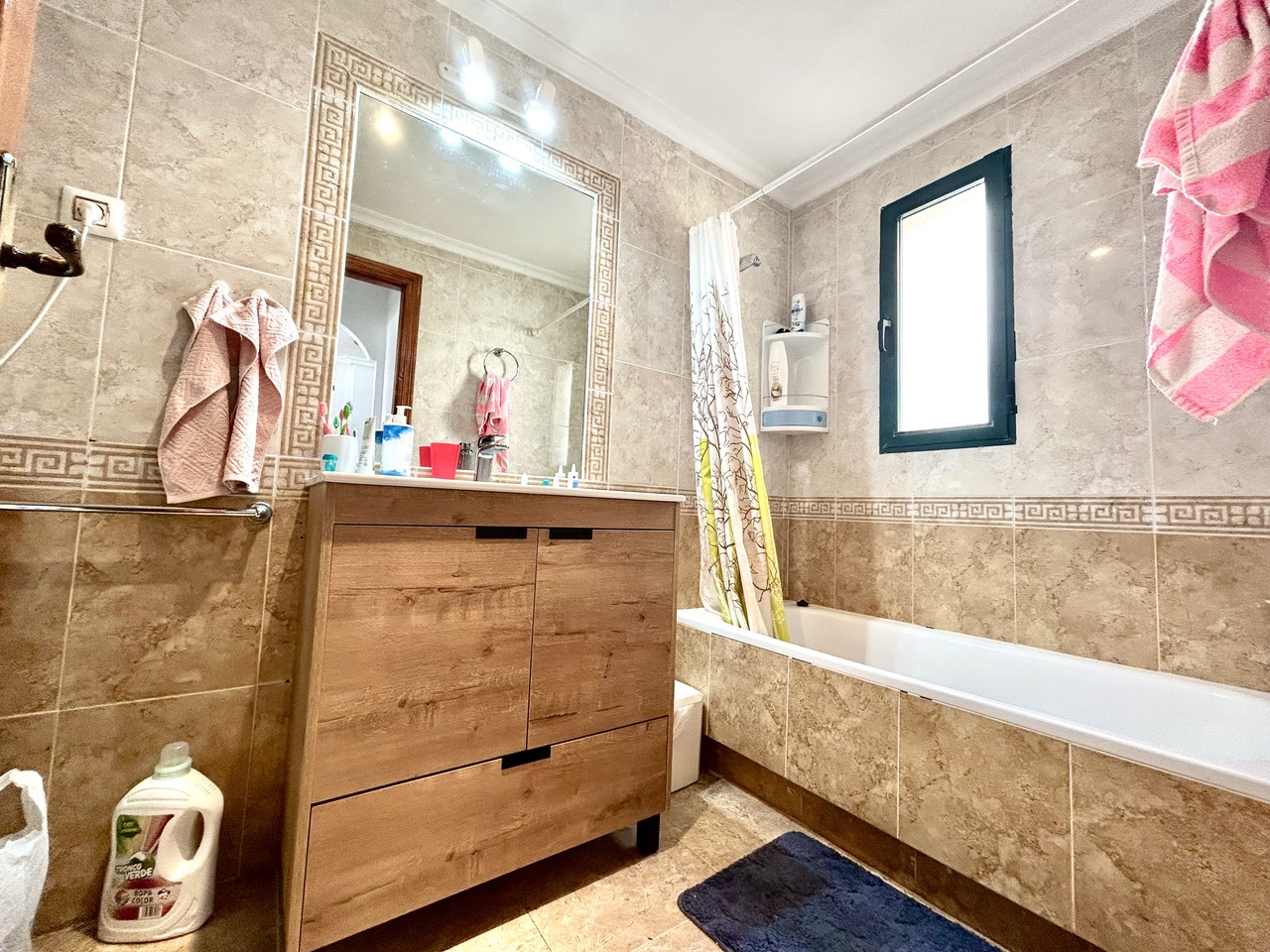 2 Bed, 1 Bath, ApartmentFor Sale, Cabo Roig, Alicante