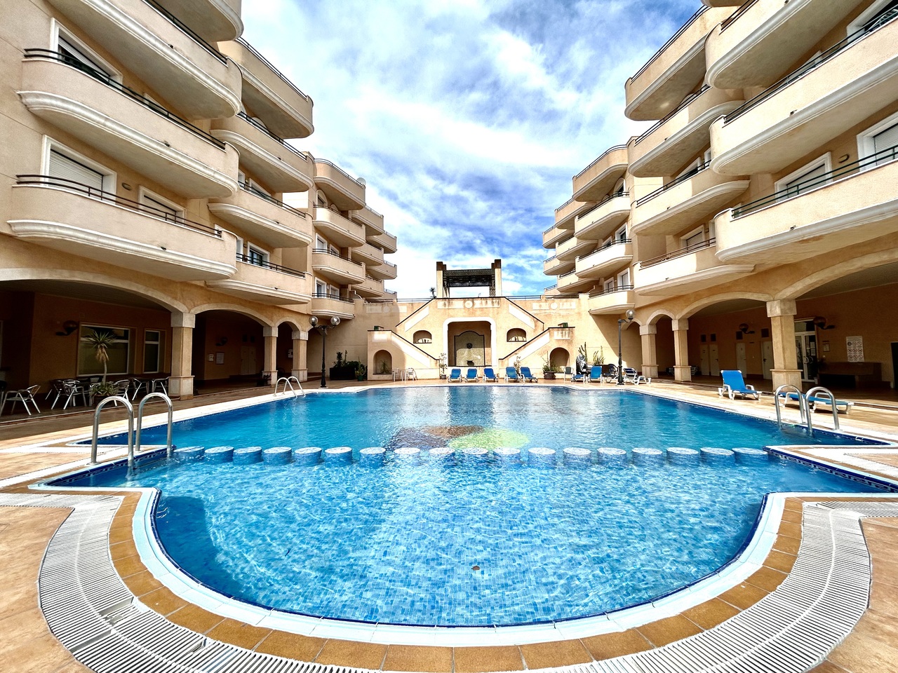 2 Bed, 1 Bath, ApartmentFor Sale, Cabo Roig, Alicante