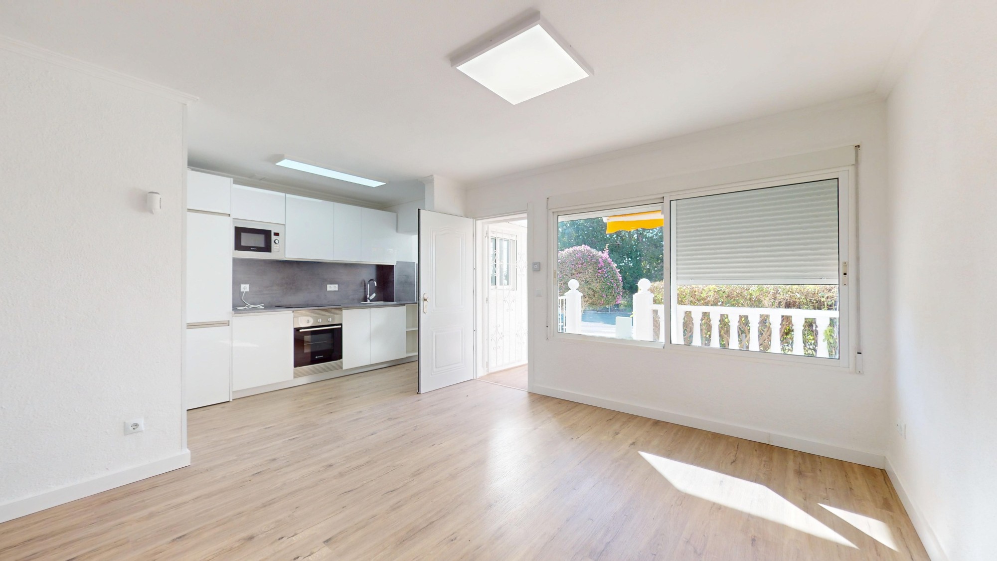 2 Bed, 1 Bath, HouseFor Sale, Villamartin, Alicante