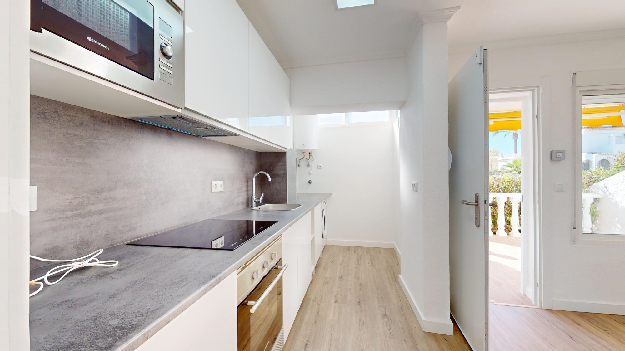 2 Bed, 1 Bath, HouseFor Sale, Villamartin, Alicante