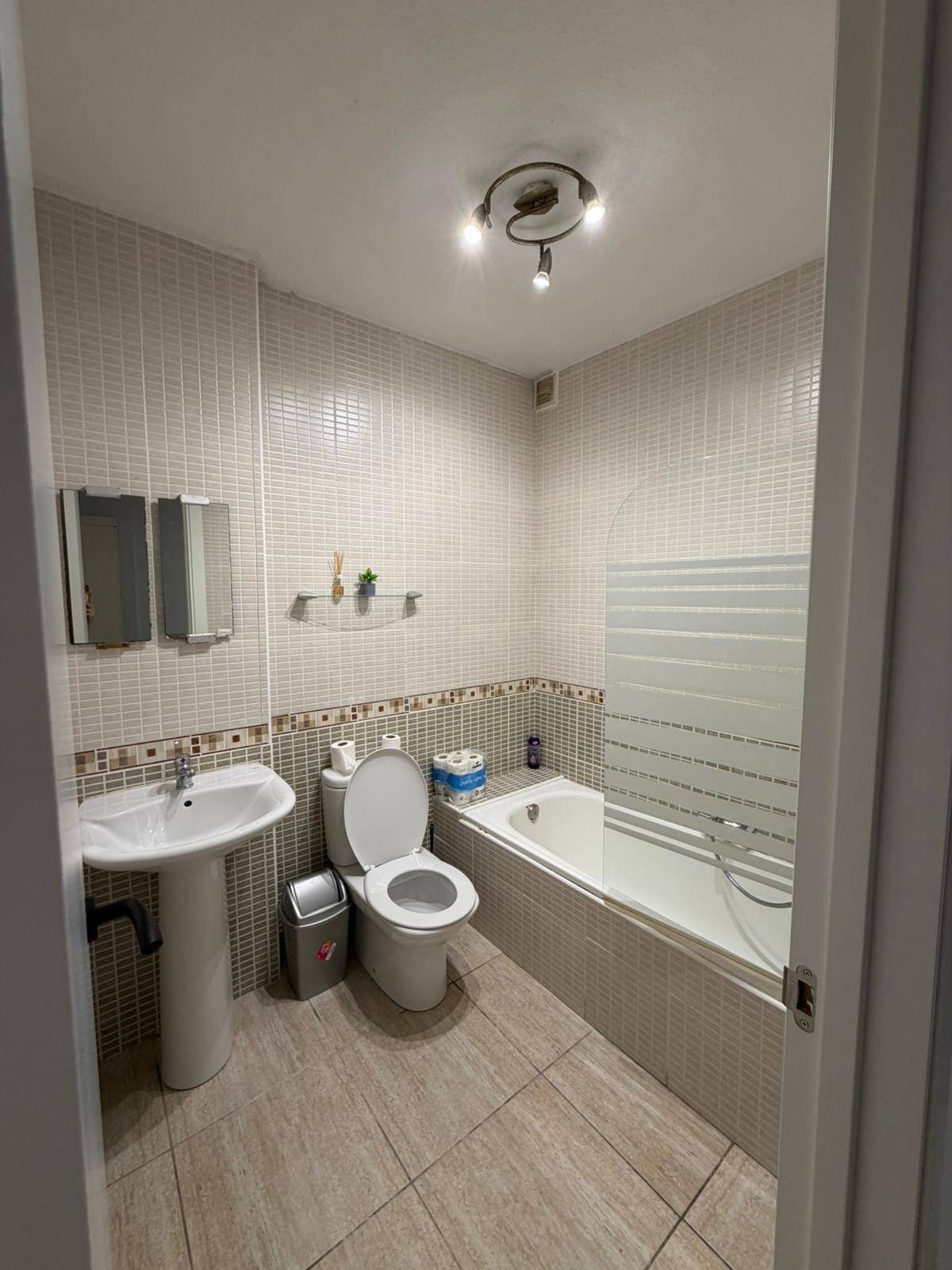 2 Bed, 1 Bath, ApartmentFor Sale, Orihuela Costa, Alicante