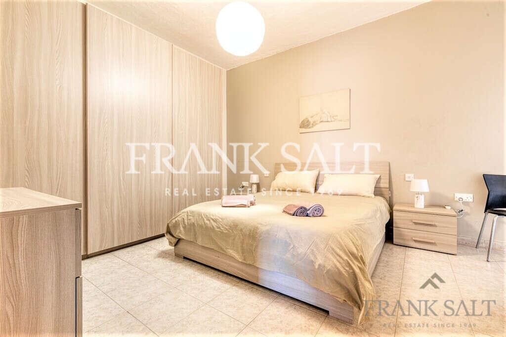 Pembroke, 3 Bedrooms Bedrooms, ,2 BathroomsBathrooms,For Sale,FRSA-922538