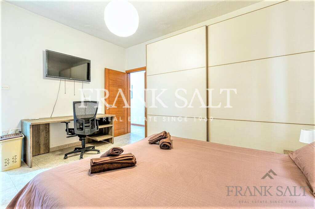 Pembroke, 3 Bedrooms Bedrooms, ,2 BathroomsBathrooms,For Sale,FRSA-922538