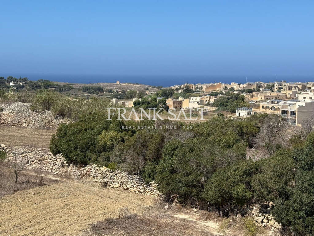 San Lawrenz, Gozo, 6 Bedrooms Bedrooms, ,3 BathroomsBathrooms,For Sale,FRSA-922378