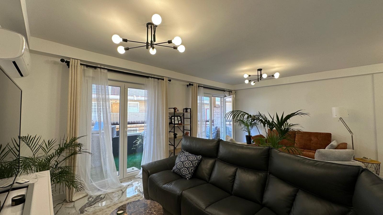 3 Bed, 1 Bath, ApartmentFor Sale, Torrevieja, Alicante