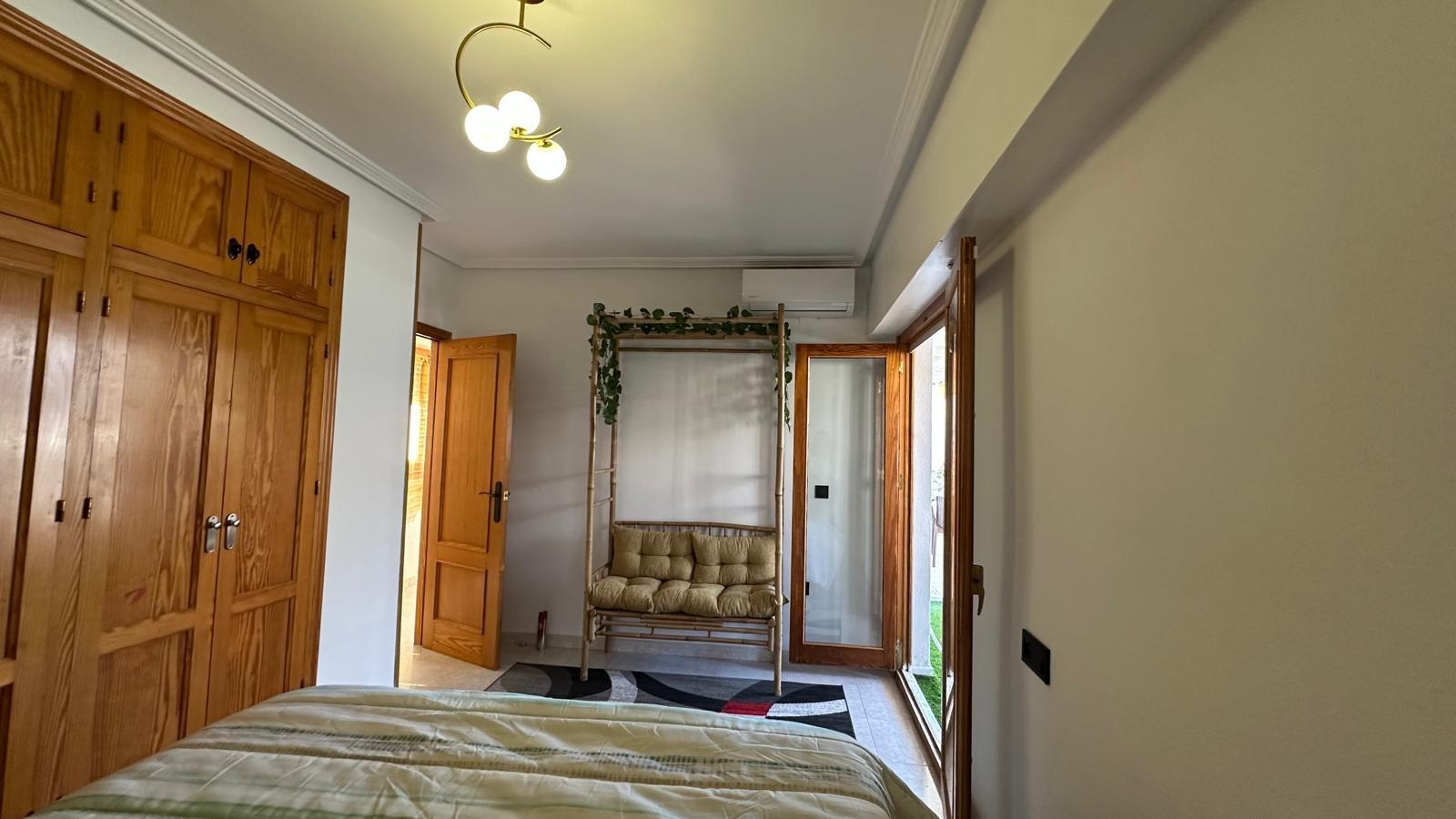 2 Bed, 1 Bath, ApartmentFor Sale, Torrevieja, Alicante