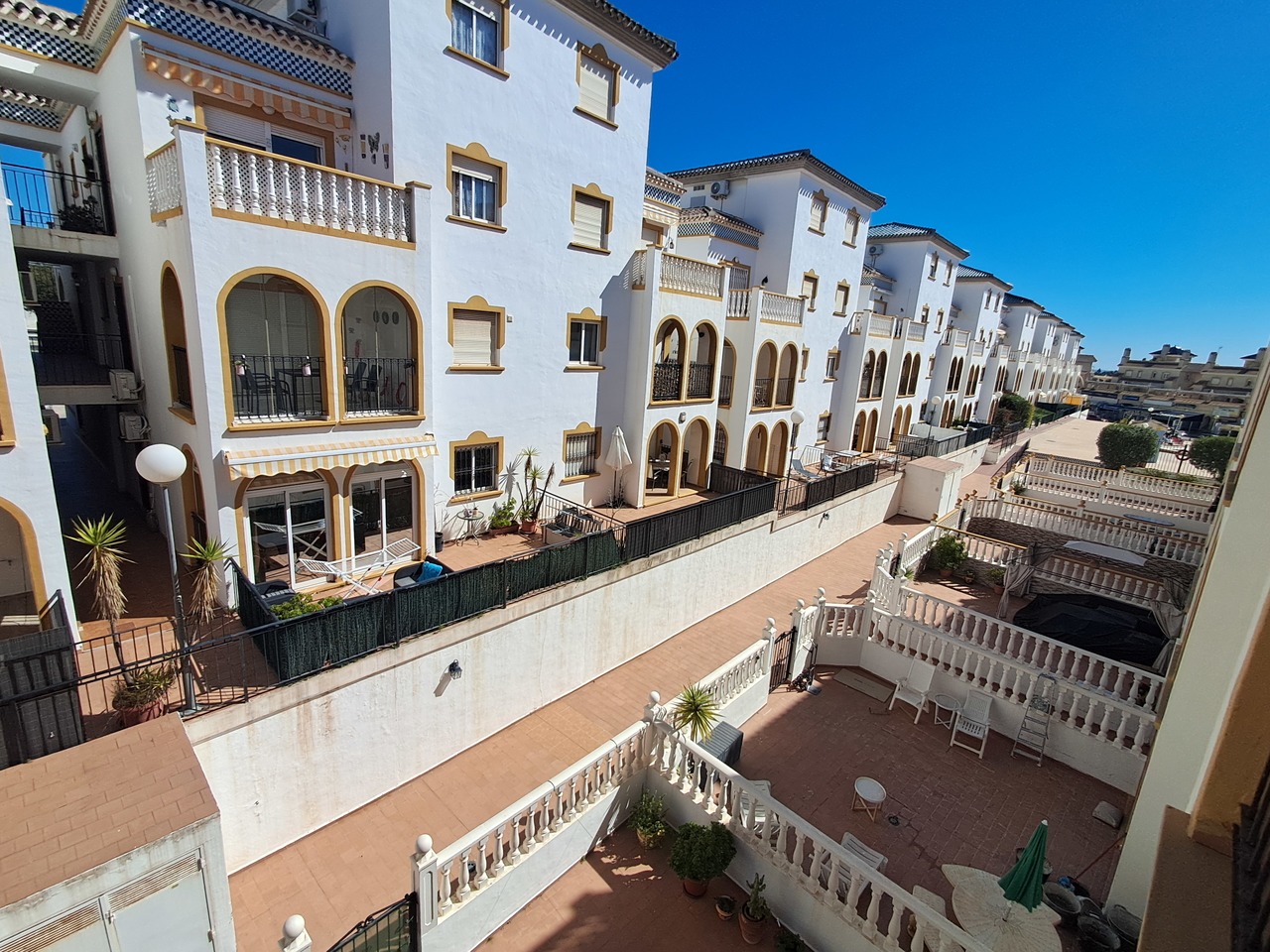 2 Bed, 1 Bath, ApartmentFor Sale, La Zenia, Alicante