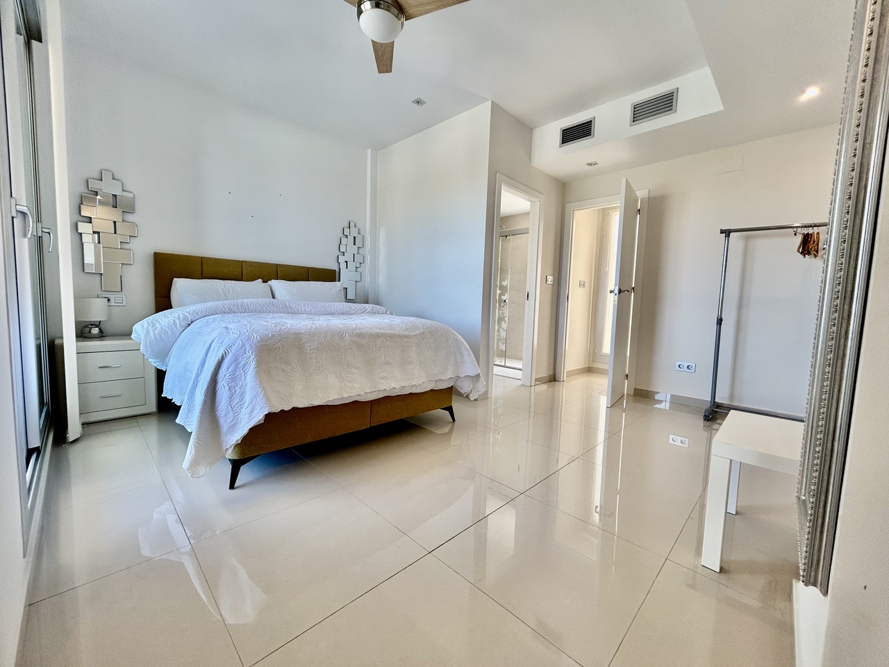 3 Bed, 4 Bath, HouseFor Sale, Villamartin, Alicante