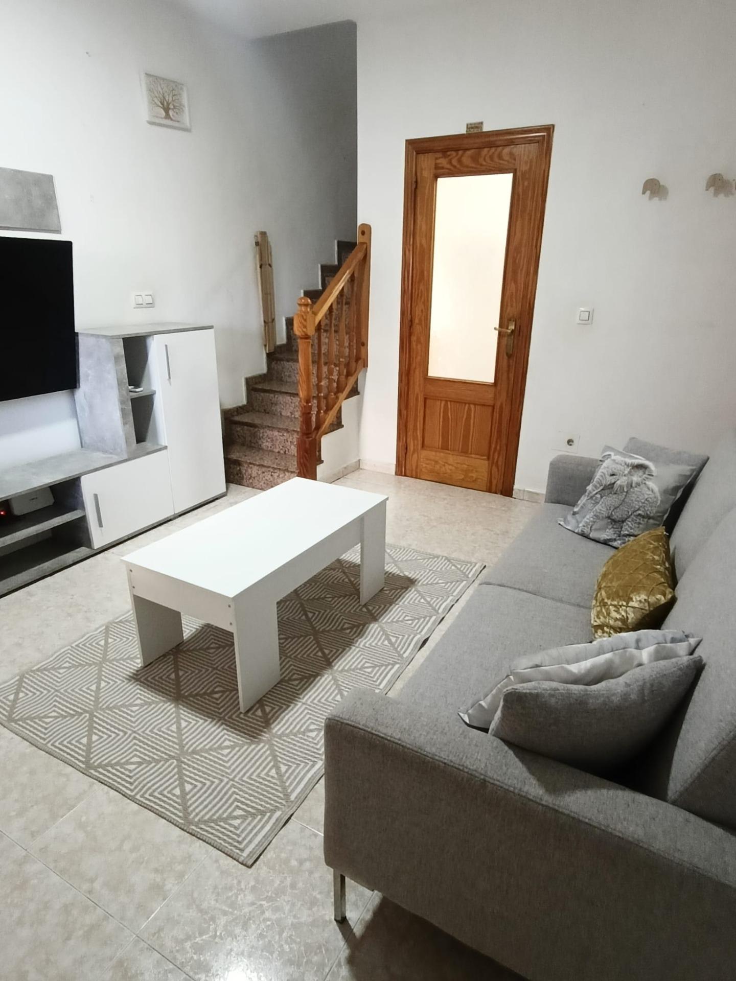 4 Bed, 1 Bath, HouseFor Sale, Torrevieja, Alicante