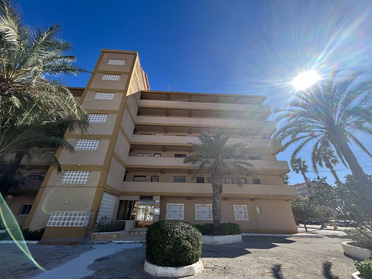 2 Bed, 1 Bath, ApartmentFor Sale, Guardamar Del Segura, Alicante