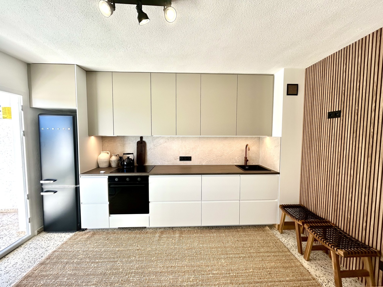 2 Bed, 1 Bath, ApartmentFor Sale, Guardamar Del Segura, Alicante