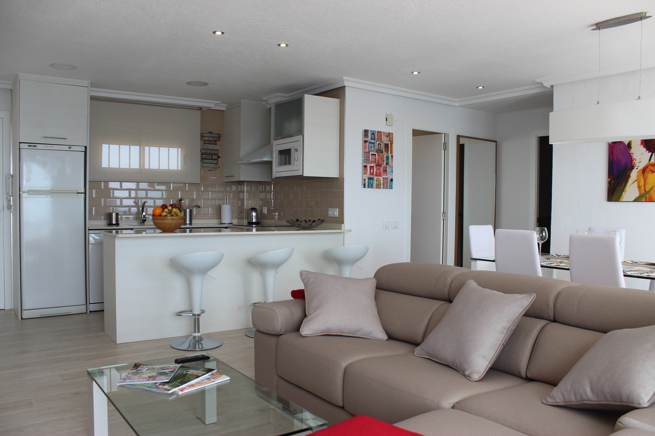 3 Bed, 2 Bath, ApartmentFor Sale, Mil Palmeras, Alicante