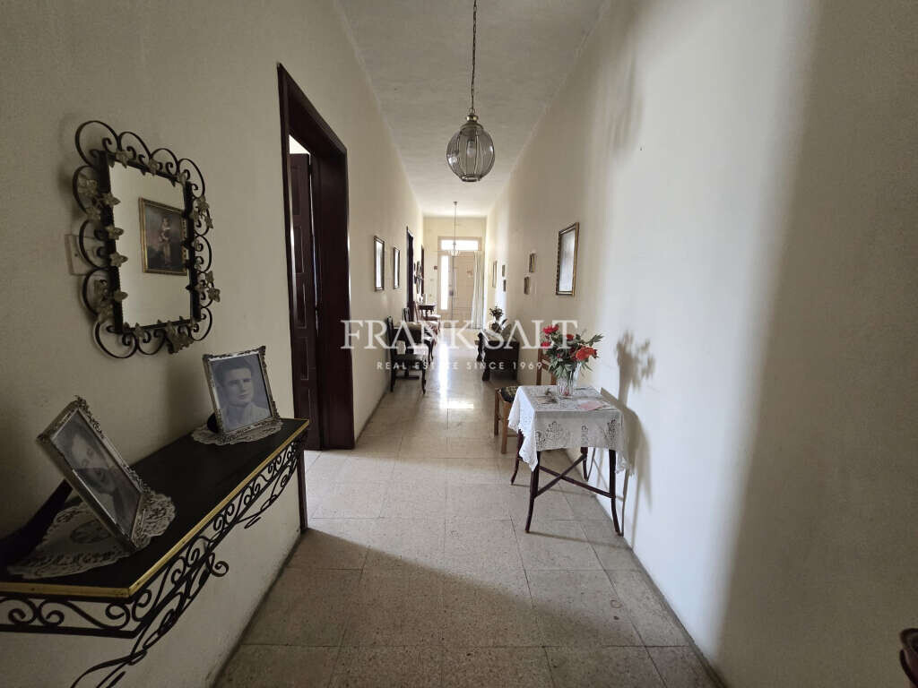 Kercem, Gozo, 2 Bedrooms Bedrooms, ,1 BathroomBathrooms,For Sale,FRSA-921745