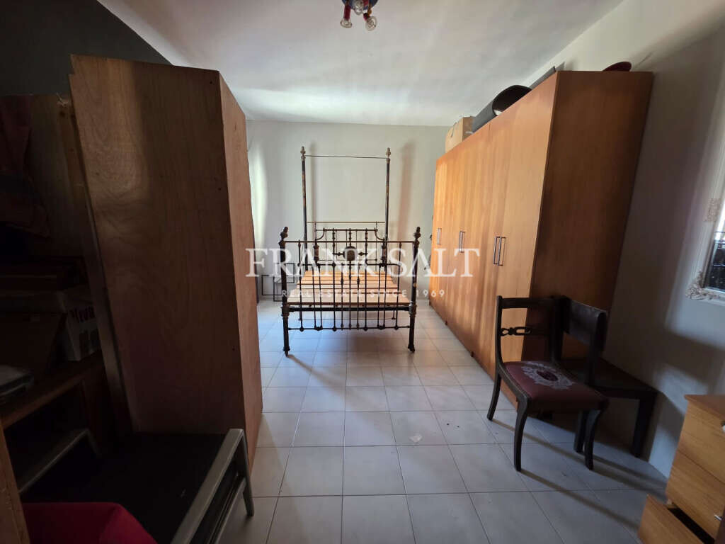 Mosta, 3 Bedrooms Bedrooms, ,1 BathroomBathrooms,For Sale,FRSA-922226