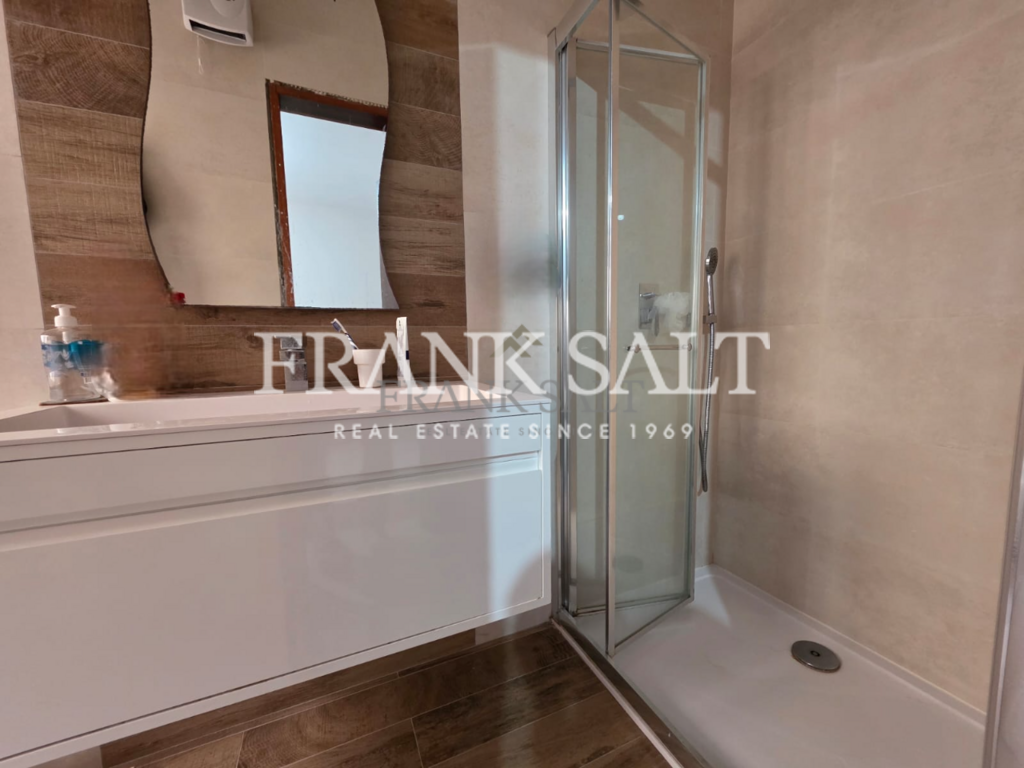 Mosta, 3 Bedrooms Bedrooms, ,1 BathroomBathrooms,For Sale,FRSA-922226