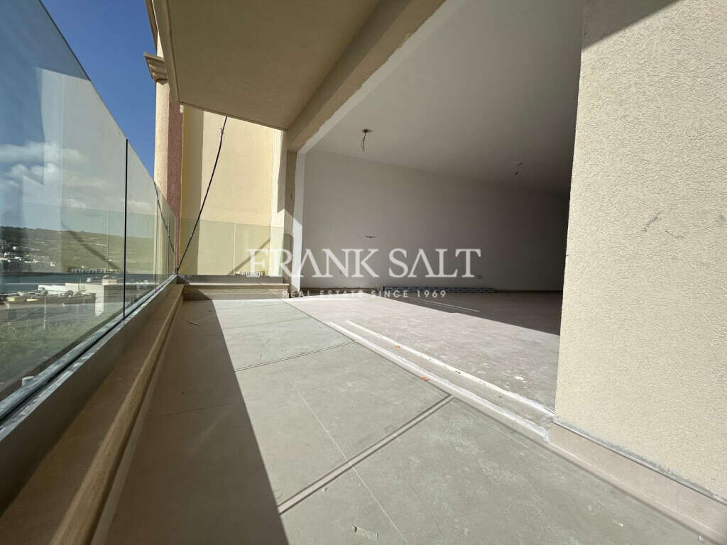 Xemxija, 1 Bedroom Bedrooms, ,1 BathroomBathrooms,For Sale,FRSA-922145