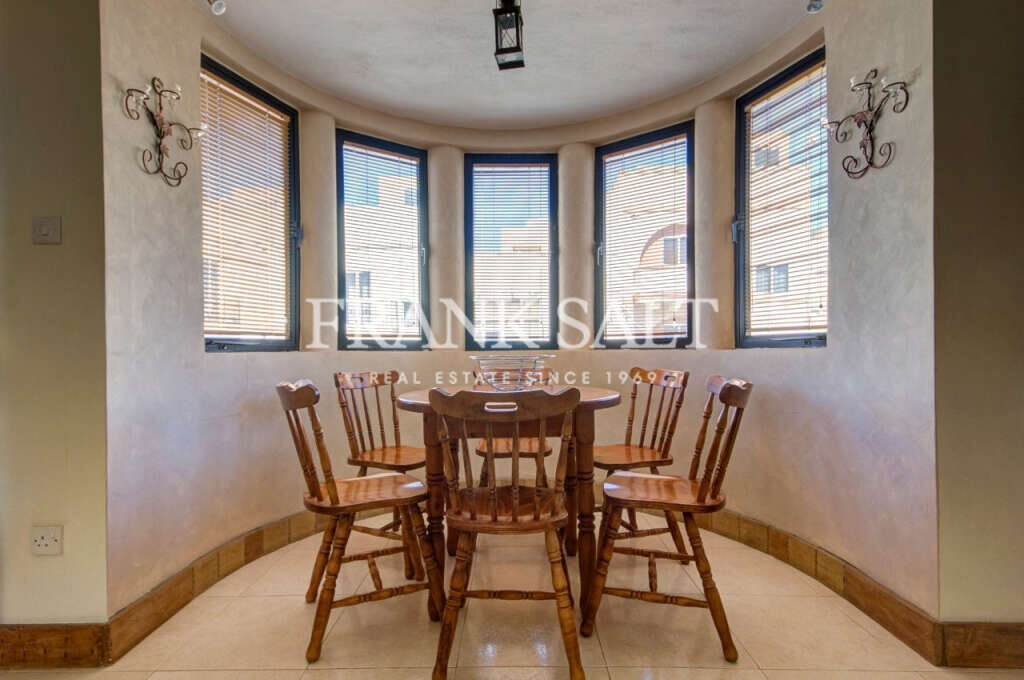 Birzebbugia, 3 Bedrooms Bedrooms, ,1 BathroomBathrooms,For Sale,FRSA-922193 Birzebbugia, 3 Bedrooms Bedrooms, ,1 BathroomBathrooms,For Sale,FRSA-922193