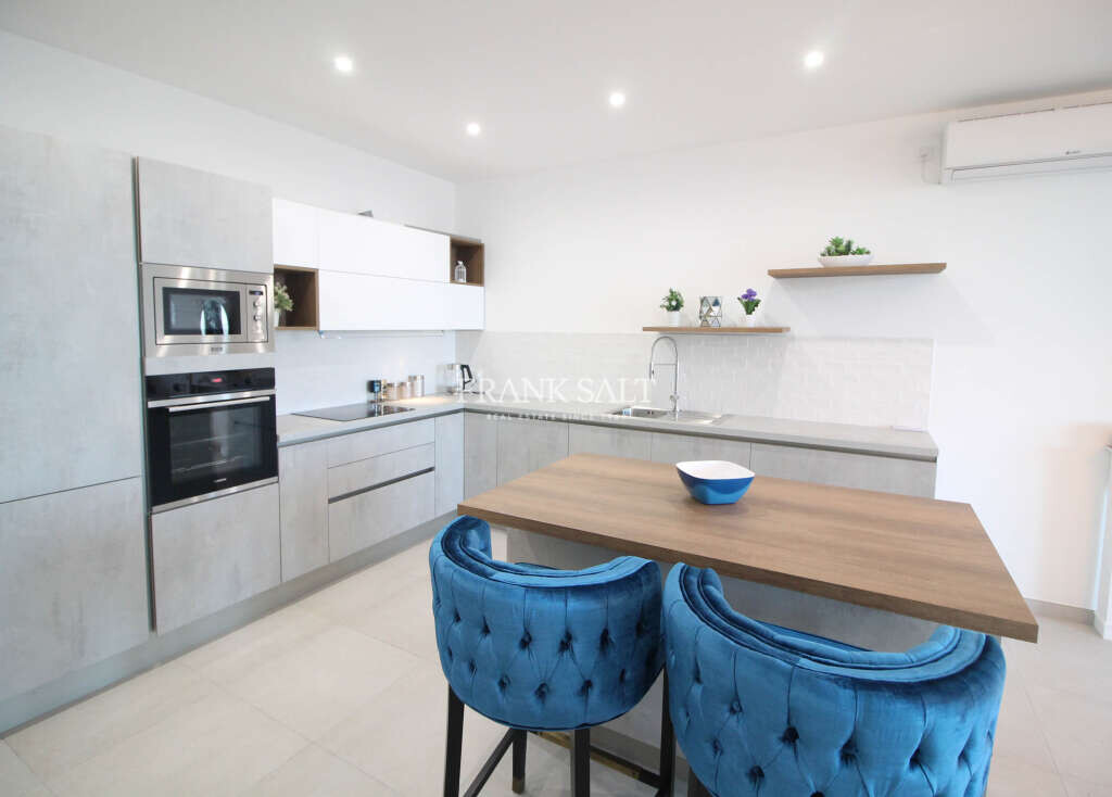 Pender Gardens, 1 Bedroom Bedrooms, ,For Sale,FRSA-046375