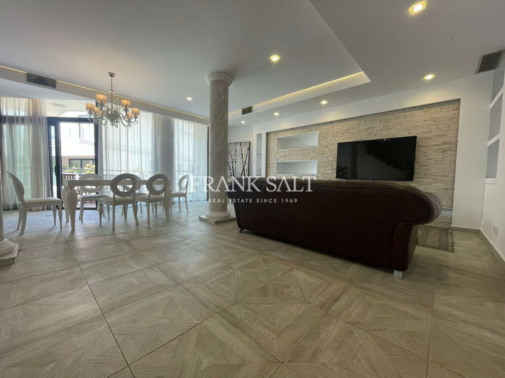 Pender Gardens, 3 Bedrooms Bedrooms, ,3 BathroomsBathrooms,For Sale,FRSA-922104 Pender Gardens, 3 Bedrooms Bedrooms, ,3 BathroomsBathrooms,For Sale,FRSA-922104