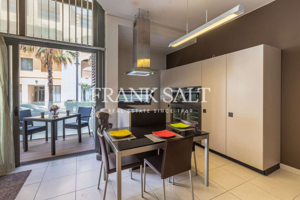 Portomaso, 1 Bedroom Bedrooms, ,1 BathroomBathrooms,For Sale,FRSA-921954