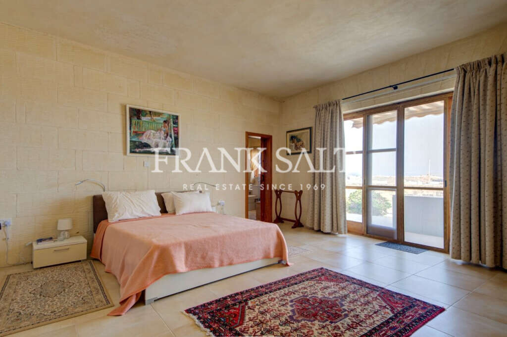 Xaghra, Gozo, 4 Bedrooms Bedrooms, ,1 BathroomBathrooms,For Sale,FRSA-107763