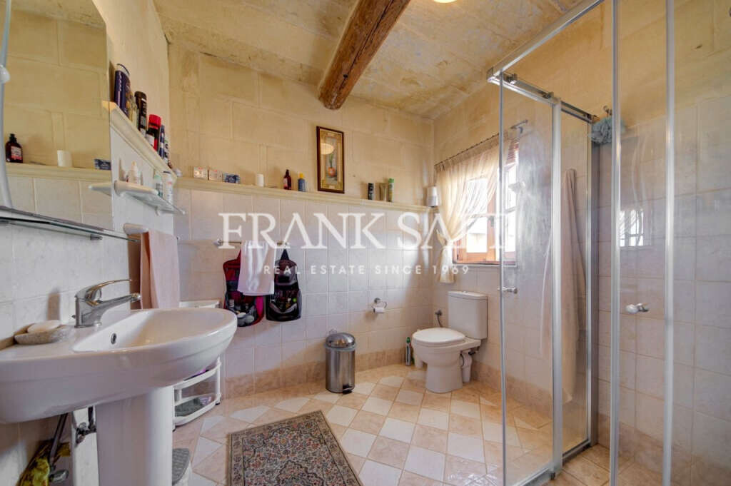 Xaghra, Gozo, 4 Bedrooms Bedrooms, ,1 BathroomBathrooms,For Sale,FRSA-107763