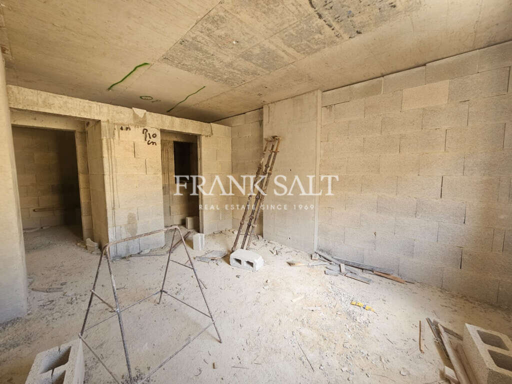 Marsalforn, Gozo, 2 Bedrooms Bedrooms, ,1 BathroomBathrooms,For Sale,FRSA-922052