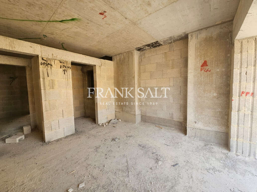 Marsalforn, Gozo, 2 Bedrooms Bedrooms, ,For Sale,FRSA-919431