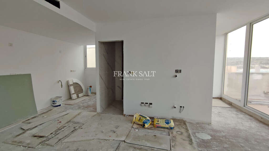 Mellieha, 2 Bedrooms Bedrooms, ,1 BathroomBathrooms,For Sale,FRSA-619178