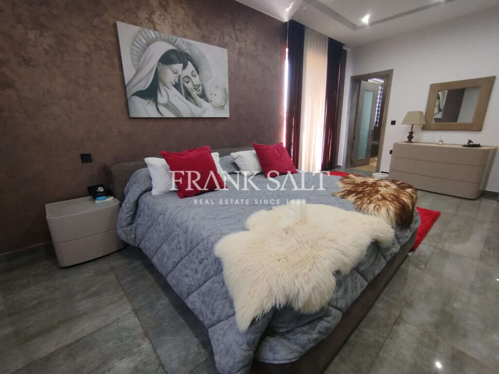 Xghajra, 3 Bedrooms Bedrooms, ,2 BathroomsBathrooms,For Sale,FRSA-921973